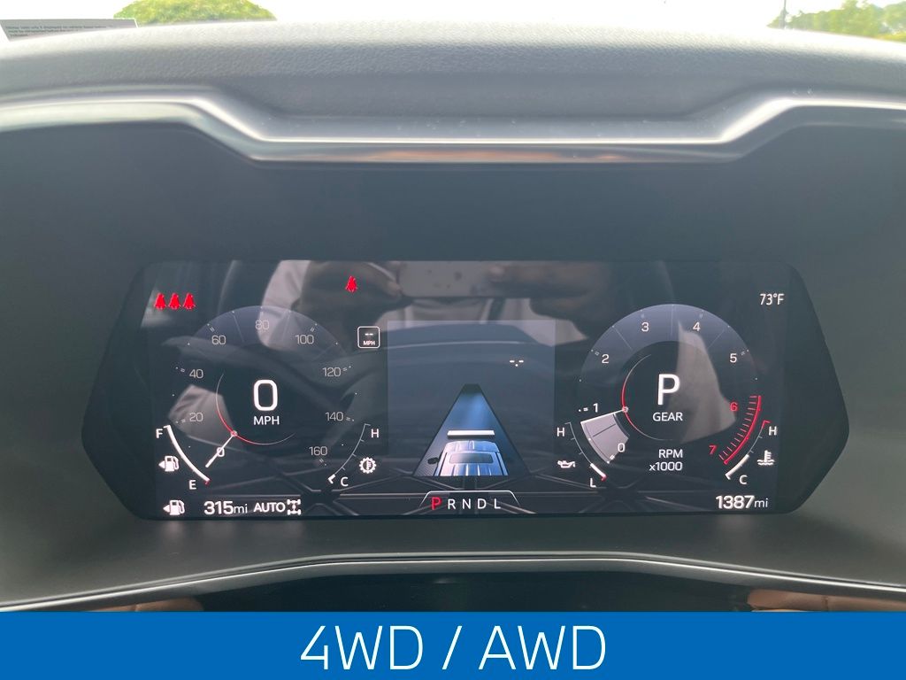2025 Gmc Canyon AT4 photo 2