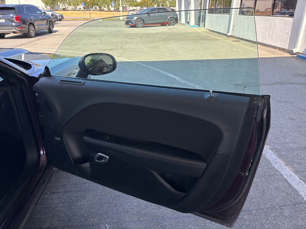 2021 Dodge Challenger R/T photo 27