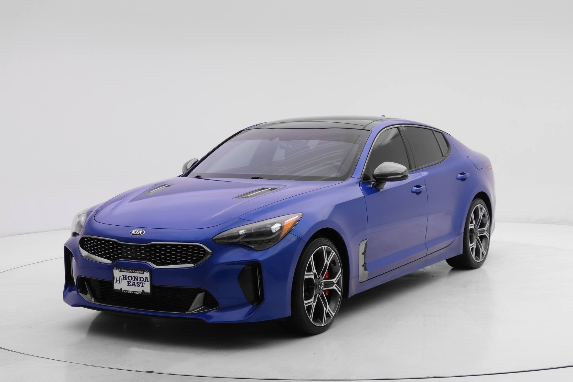 2020 Kia Stinger GT1's photo