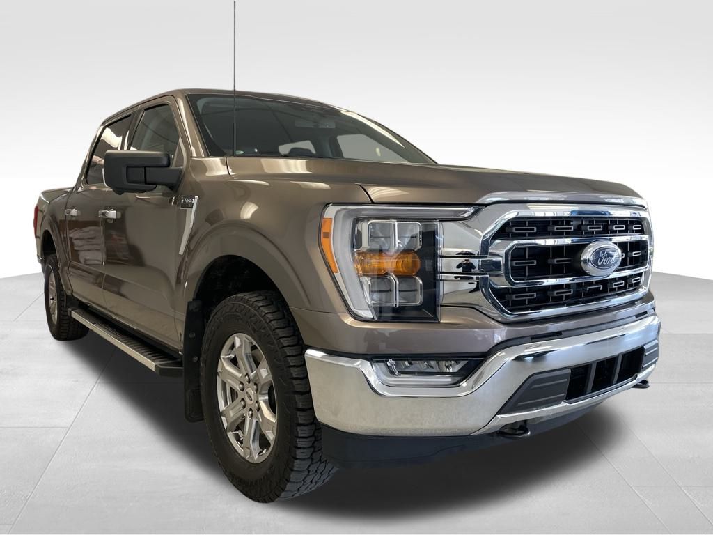 2022 Ford F-150 XLT photo 3