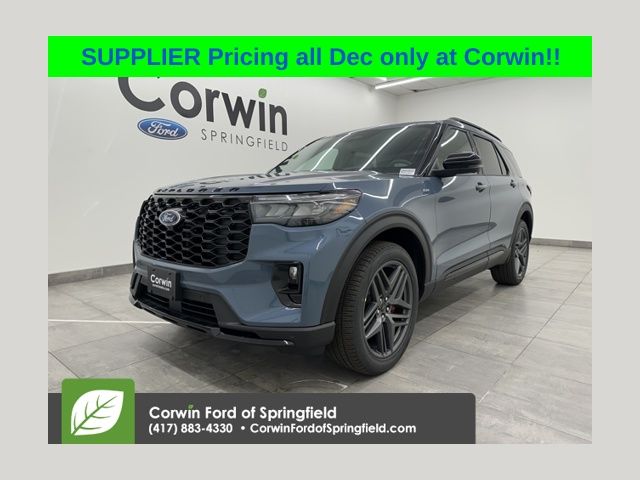 2026 Ford Explorer ST-LINE's photo