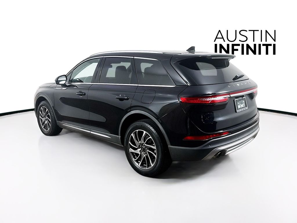2021 Lincoln Corsair Standard photo 5