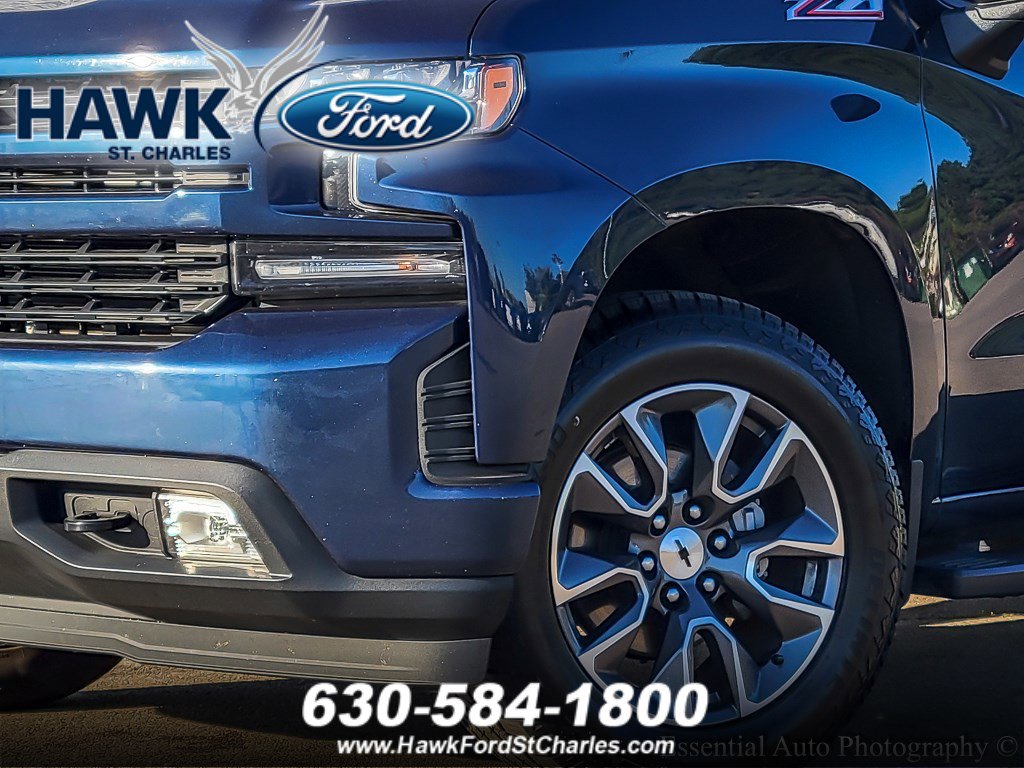 2020 Chevrolet Silverado 1500 RST photo 3