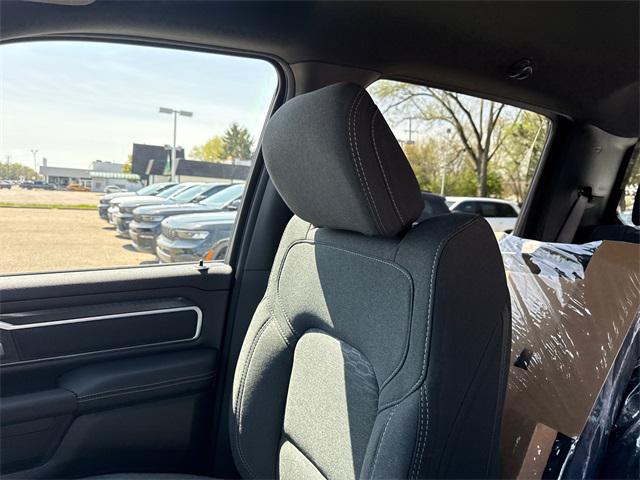 2025 Ram 1500 Big Horn photo 25