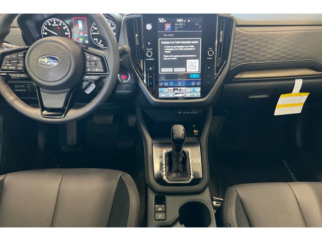 2025 Subaru Forester Touring photo 38