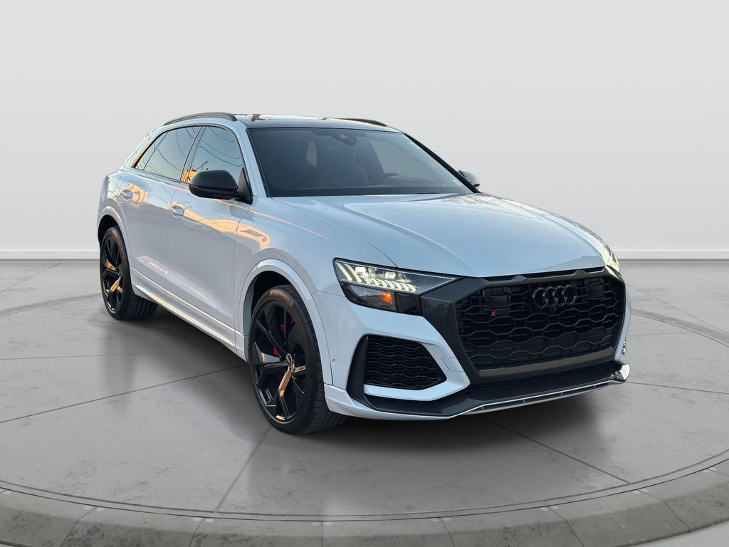 2024 Audi RS Q8 Base's photo