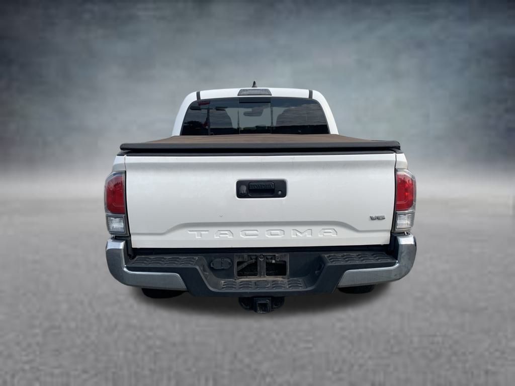 2021 Toyota Tacoma TRD Off-Road photo 4