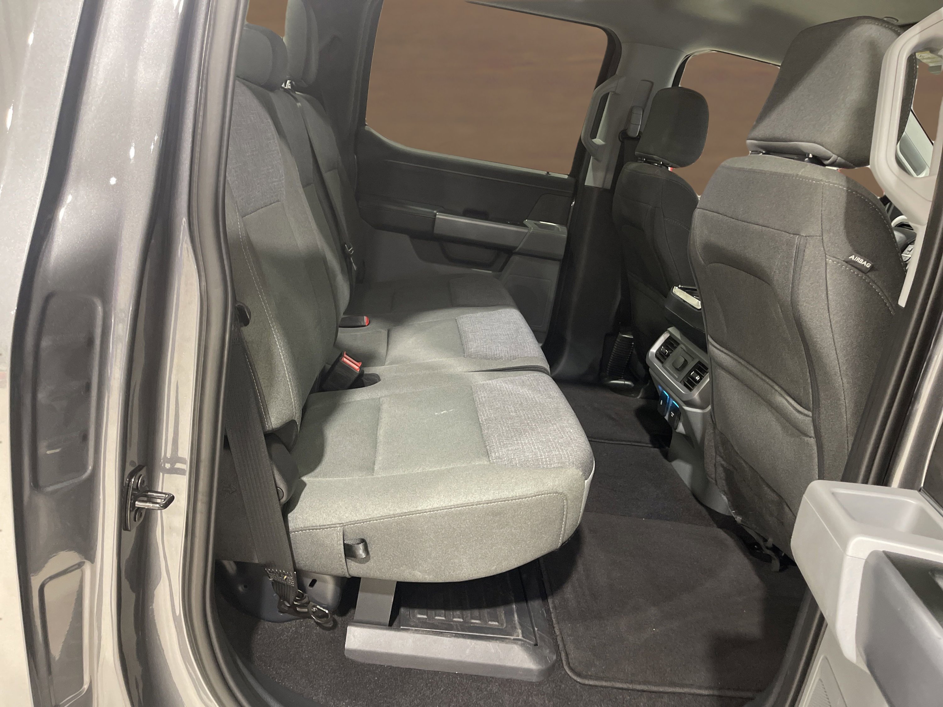 2024 Ford F-150 XLT photo 14