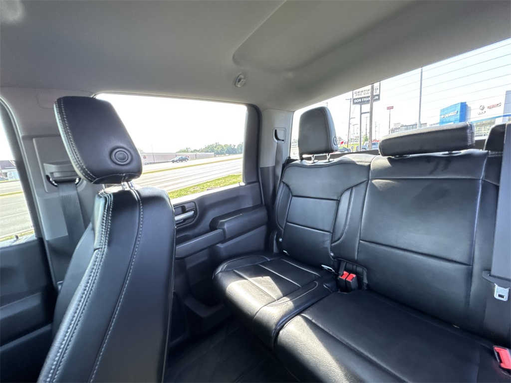 2024 Chevrolet Silverado 2500HD Custom photo 12
