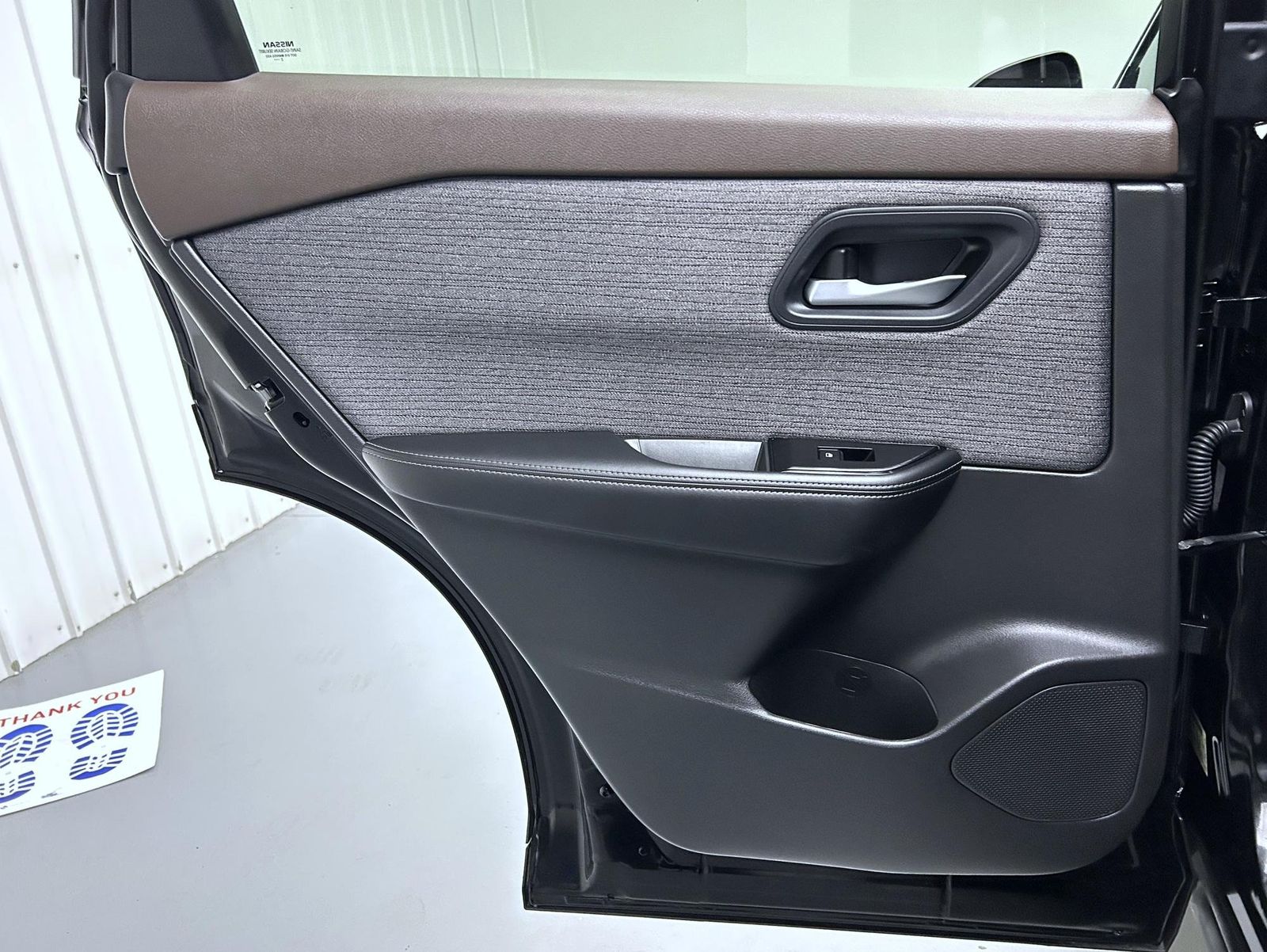 2023 Nissan Rogue SV photo 19