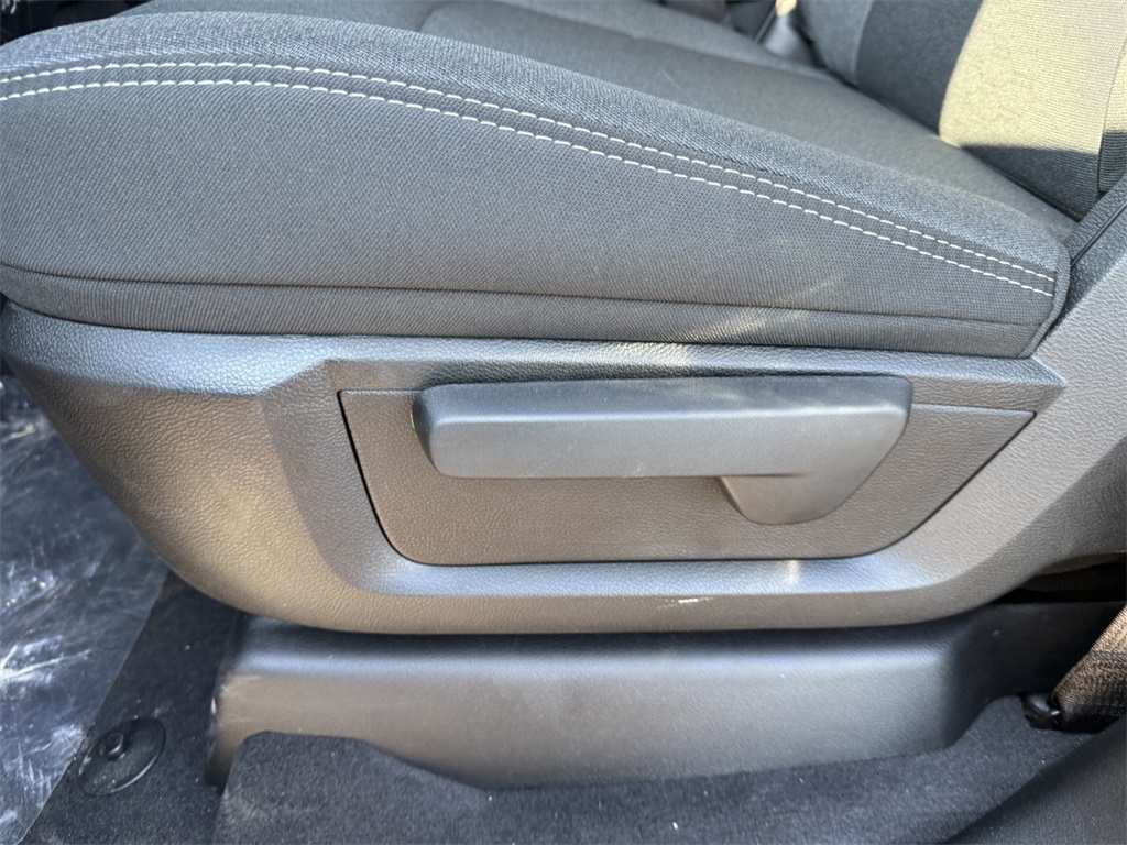 2026 Ram 3500 Tradesman photo 14