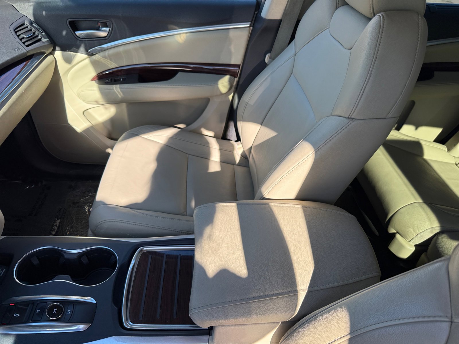 2016 Acura MDX SH-AWD Technology photo 13