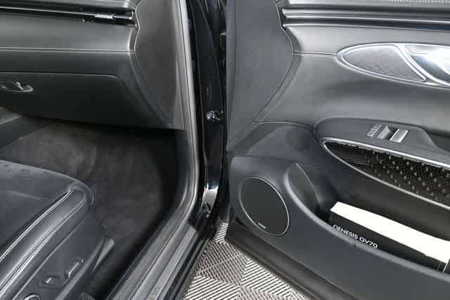 2022 Genesis GV70 3.5T Sport photo 22