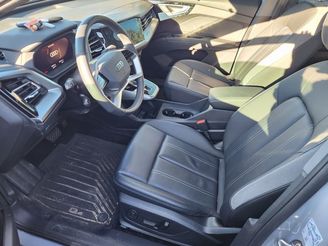 2024 Audi Q4 E-tron Premium Plus photo 5