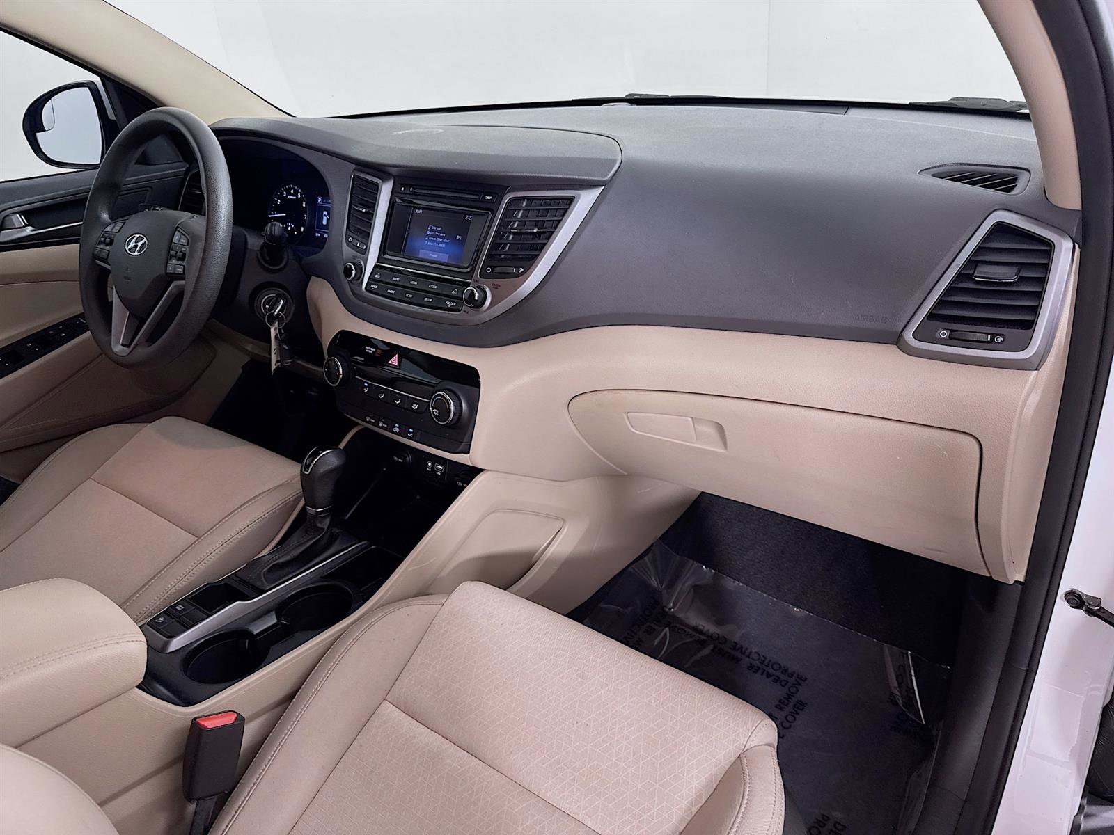 2017 Hyundai Tucson SE photo 21