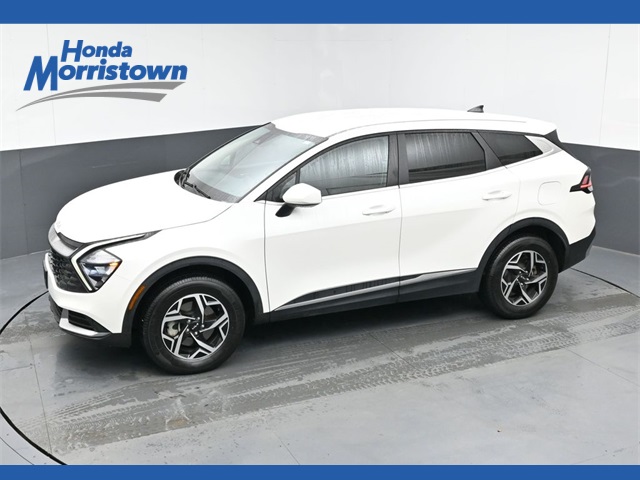 2023 Kia Sportage LX's photo