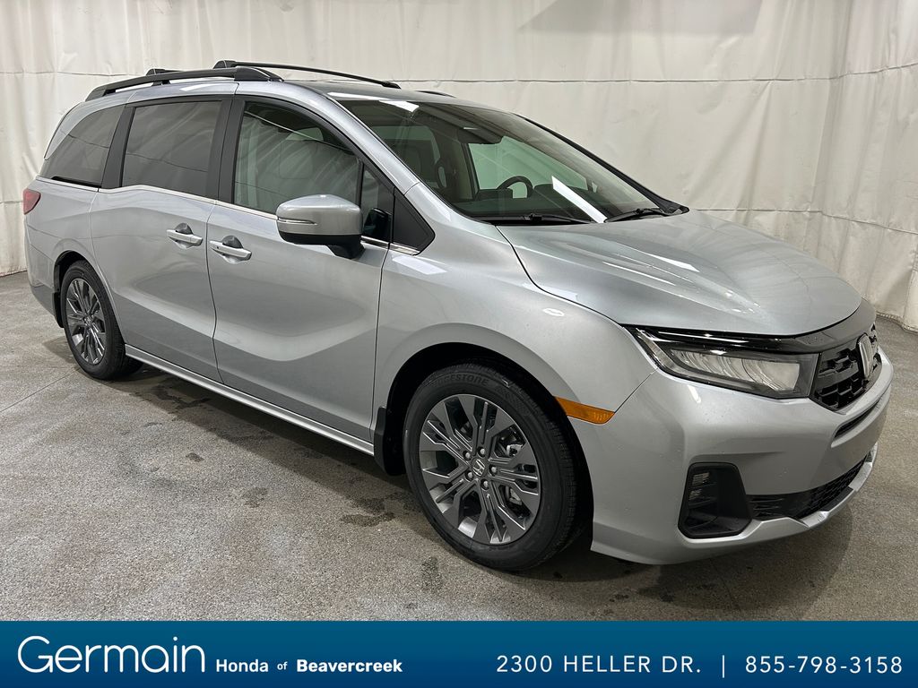 2026 Honda Odyssey Touring's photo