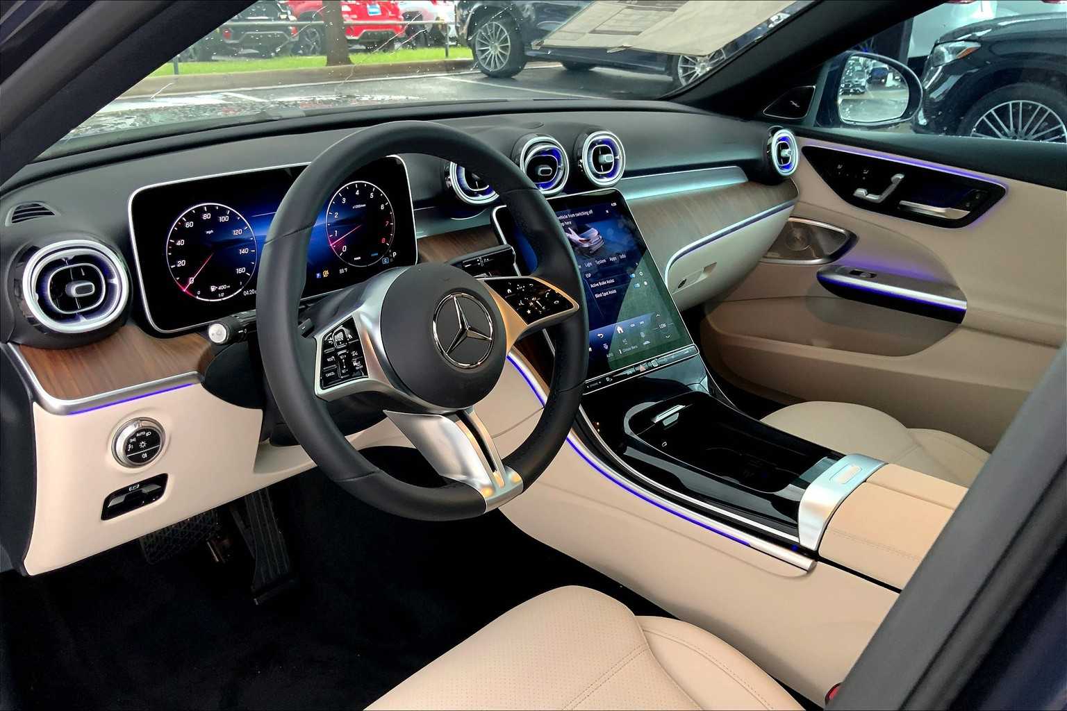 2025 Mercedes Benz C 300 photo 9
