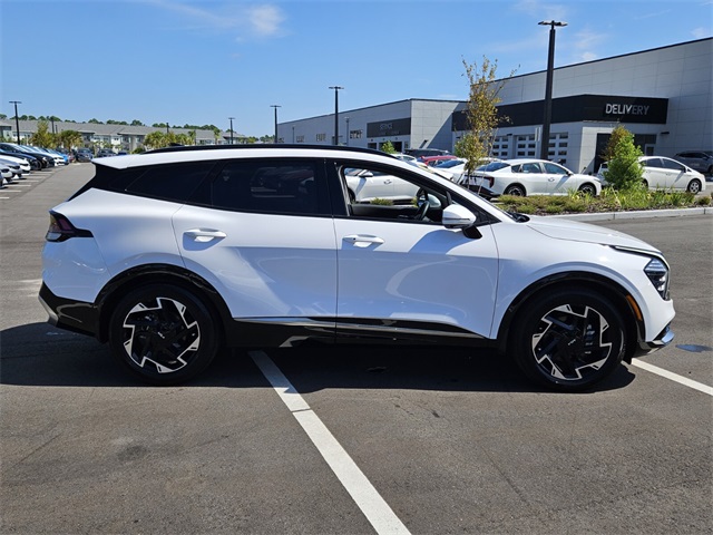 2025 Kia Sportage photo 16