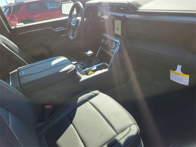 2026 Gmc Sierra 3500 HD Denali Ultimate photo 18