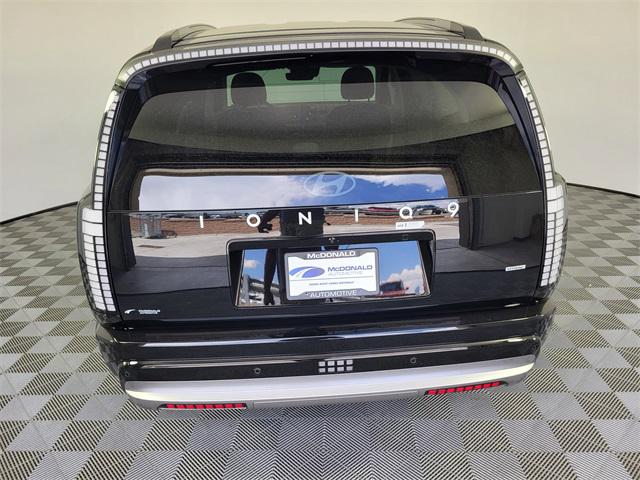 2026 Hyundai Ioniq SE photo 5