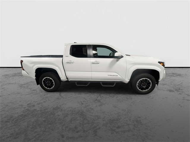 2024 Toyota Tacoma SR5 photo 2