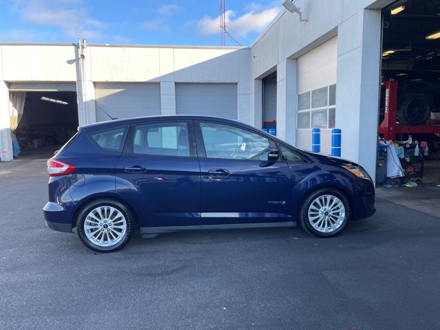 2017 Ford C-Max Hybrid SE photo 8