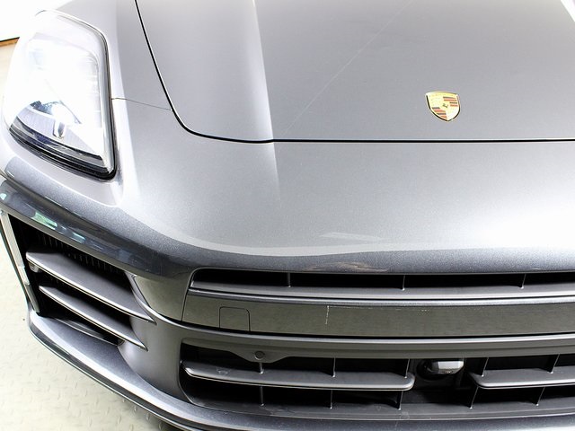 2025 Porsche Panamera 4 photo 11