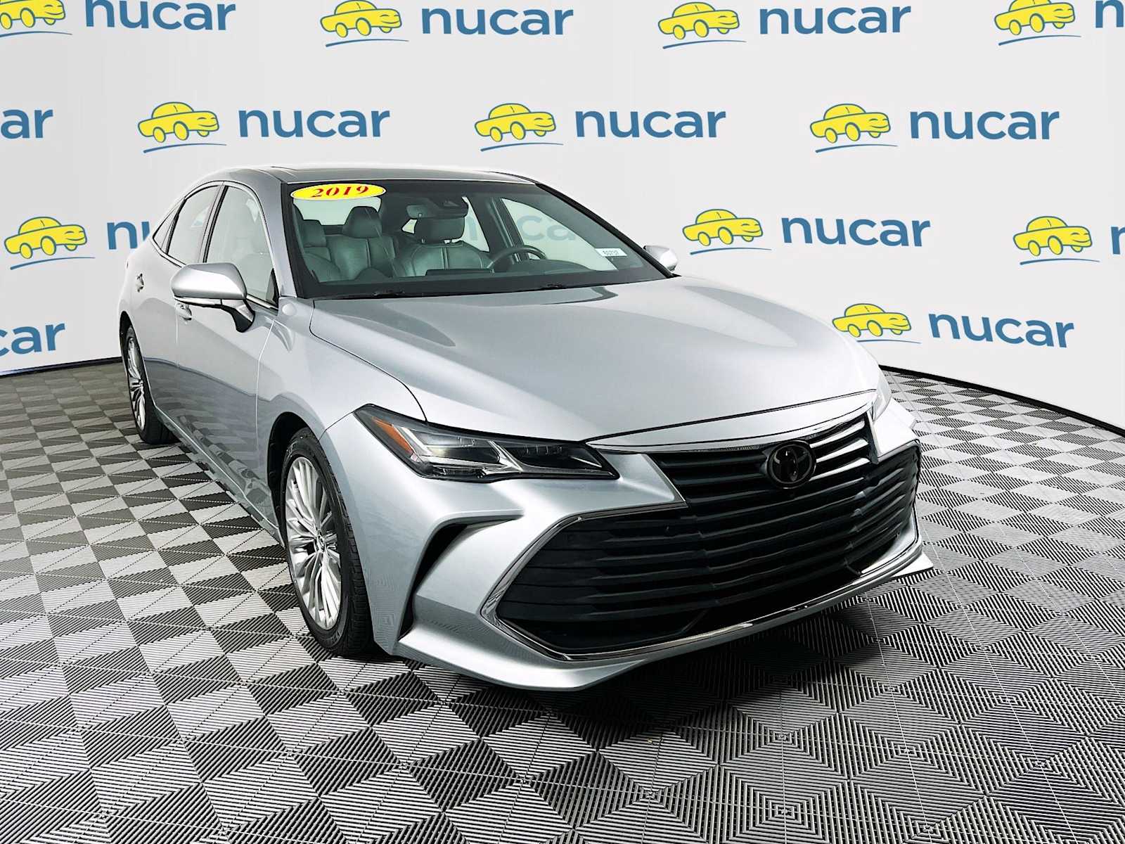 2019 Toyota Avalon XLE