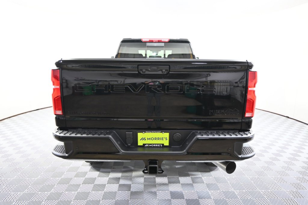 2026 Chevrolet Silverado 2500HD High Country photo 5
