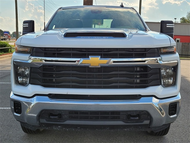 2024 Chevrolet Silverado 2500HD LT photo 5