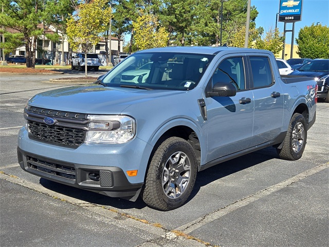 2024 Ford Maverick XLT photo 2
