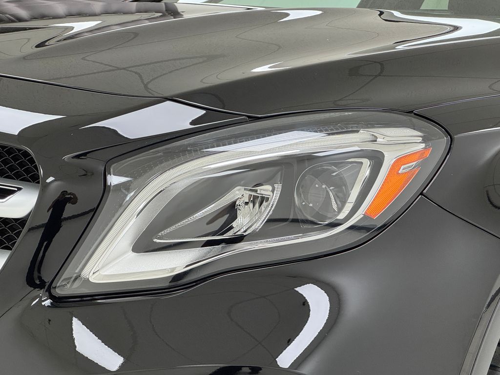 2020 Mercedes Benz GLA 250 4MATIC photo 32