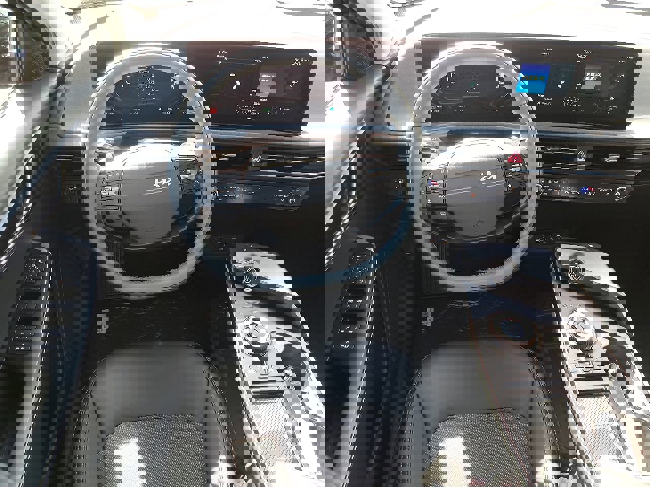 2025 Kia EV6 Light photo 16