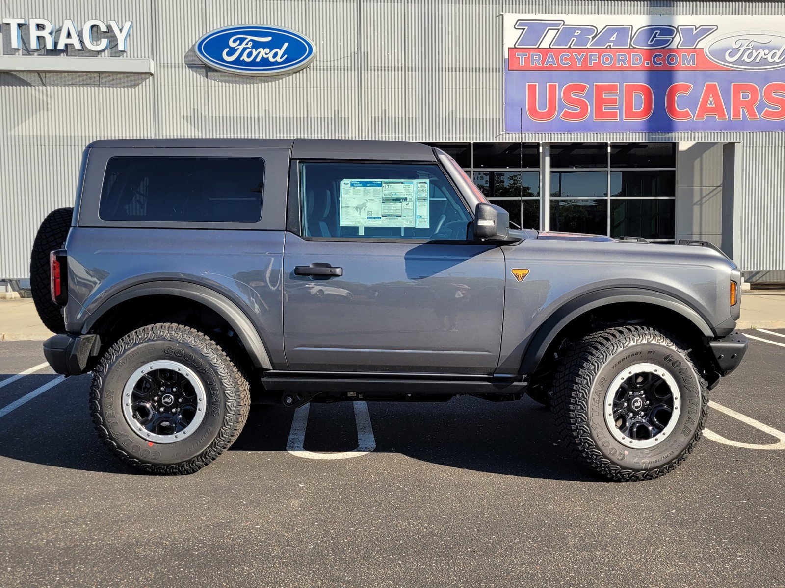 2024 Ford Bronco Badlands photo 4