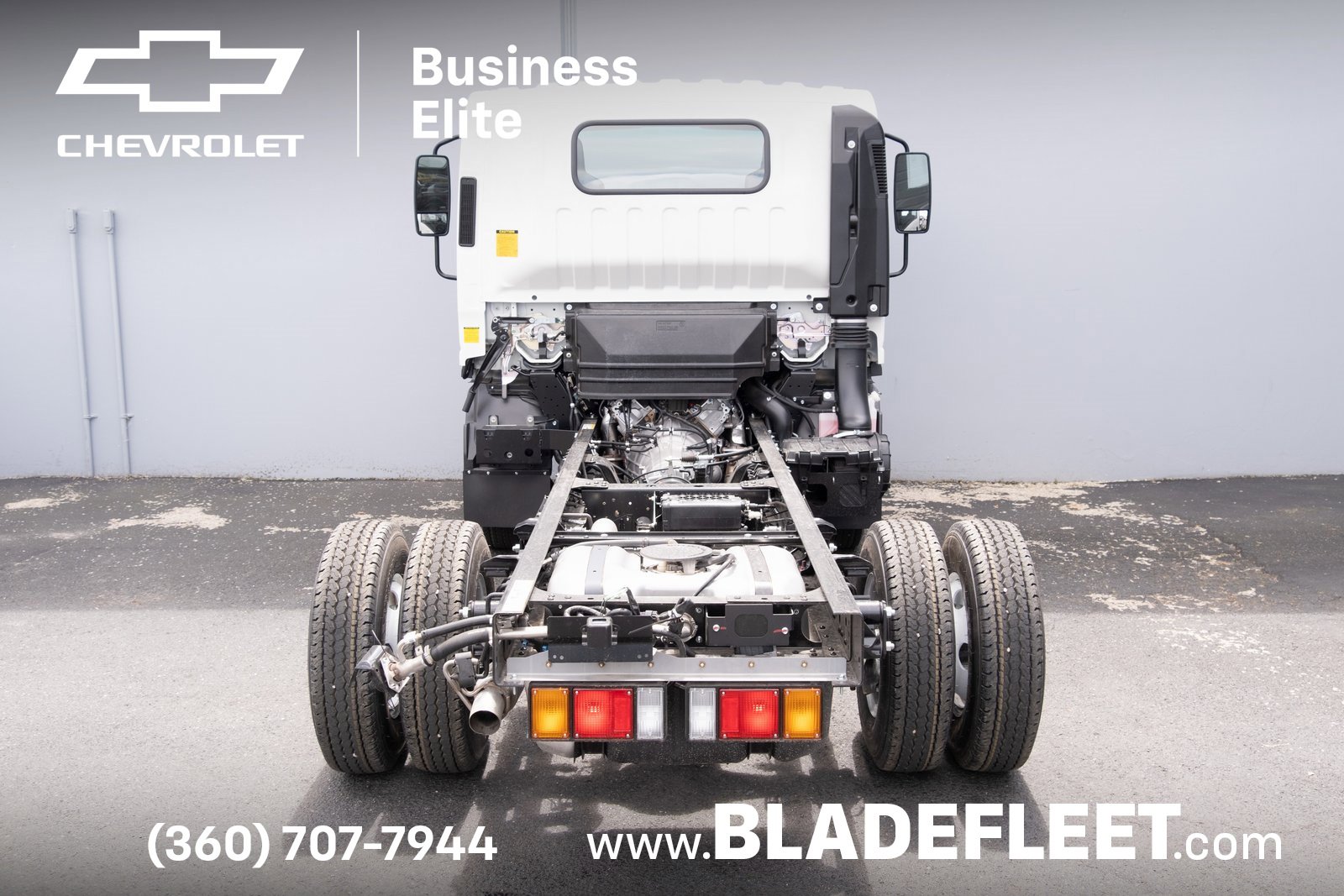 2025 Chevrolet Silverado 3500HD photo 3