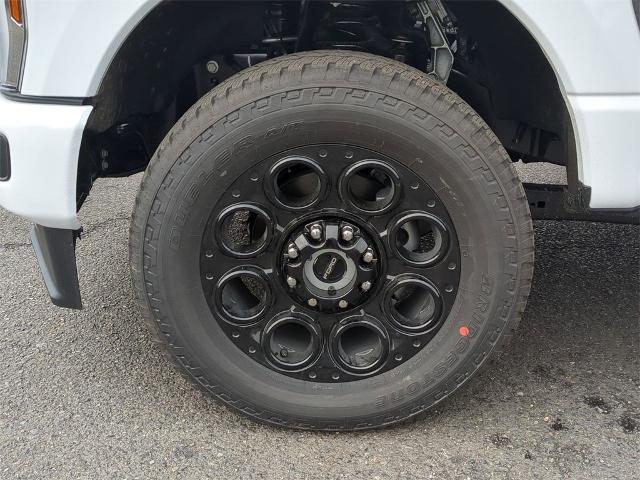 2024 Ford F-350 Lariat photo 34