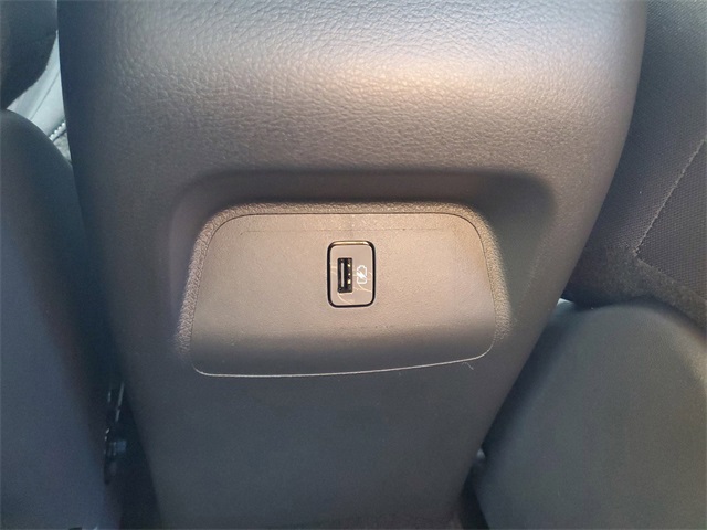 2025 Nissan Sentra SV photo 23