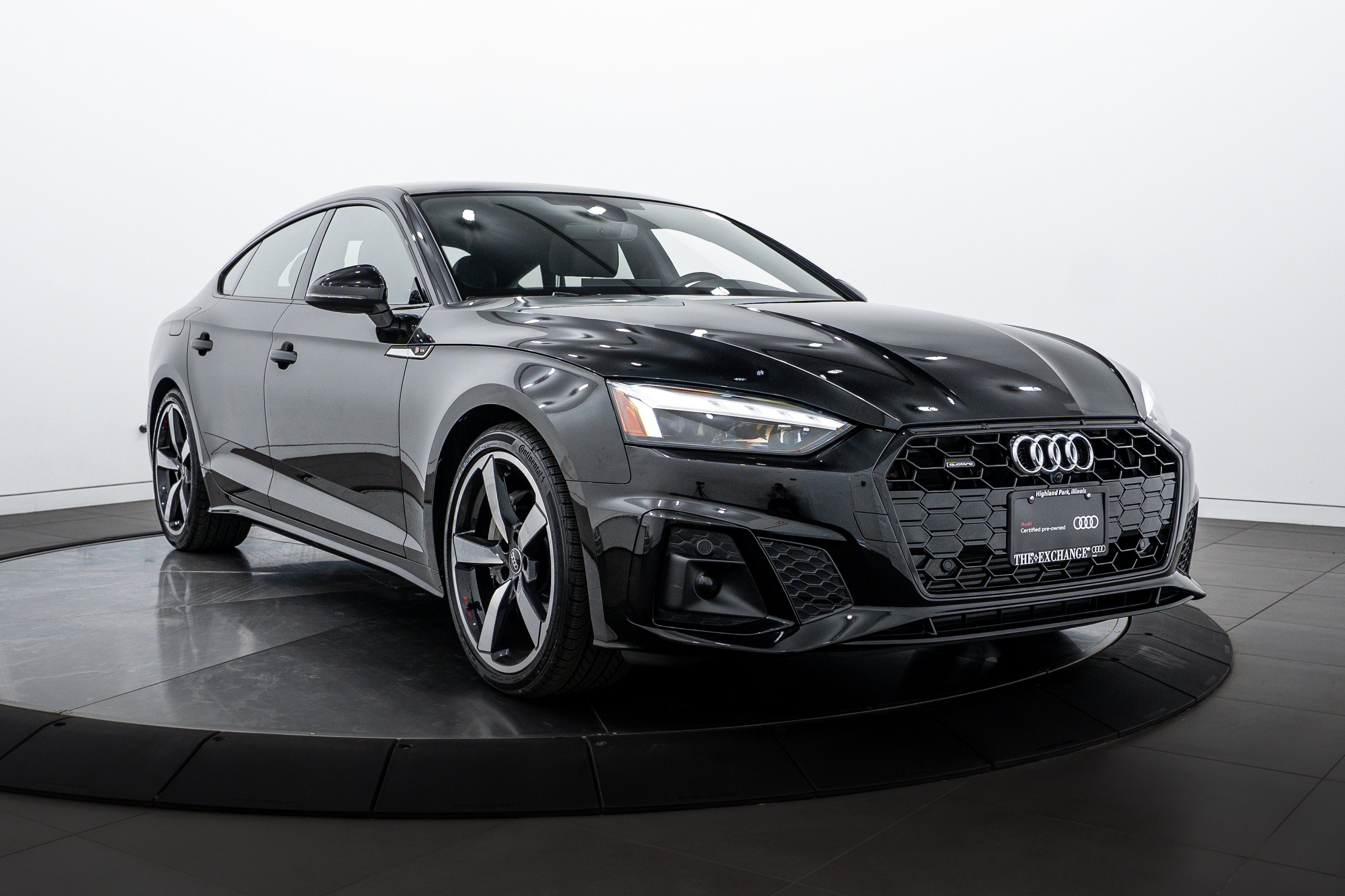 2025 Audi A5 S line Quattro Premium Plus photo 2