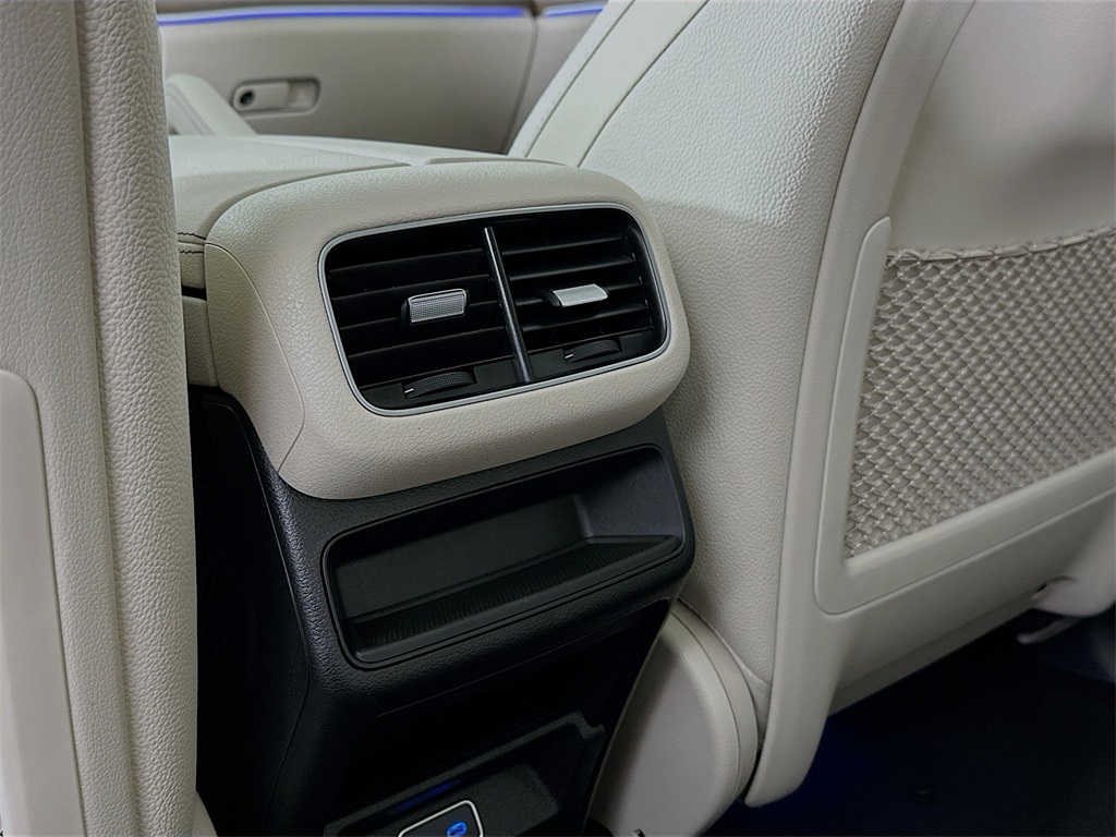 2026 Mercedes Benz GLE 450 4MATIC photo 25