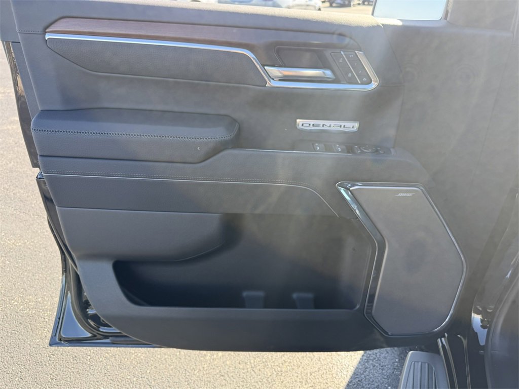 2026 GMC SIERRA - Image 13