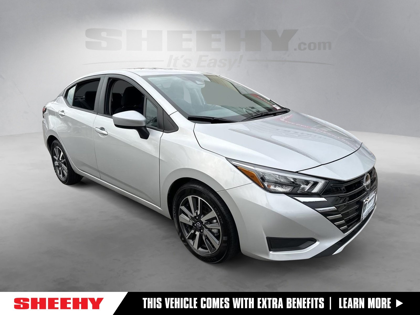 2025 Nissan Versa Sedan SV's photo