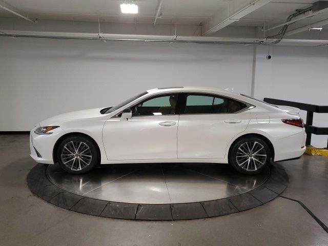 2023 Lexus ES 350 photo 3