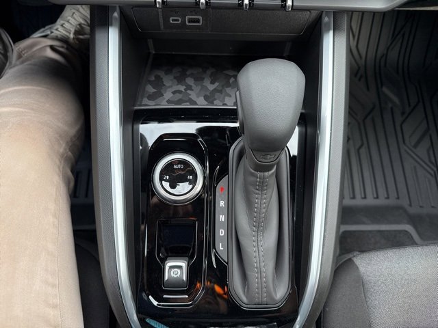 2026 Chevrolet Colorado Work Truck photo 32