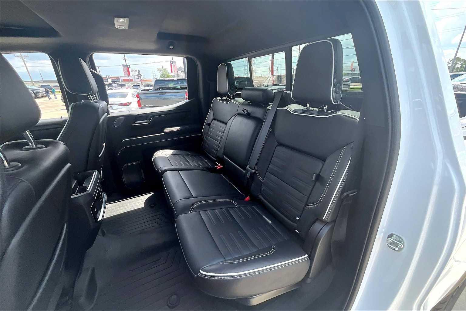 2023 Gmc Sierra 1500 AT4X photo 19