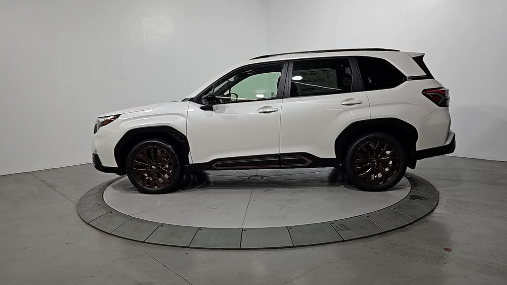 2025 Subaru Forester Sport photo 2