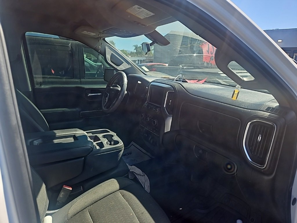 2019 Chevrolet Silverado 1500 RST photo 4