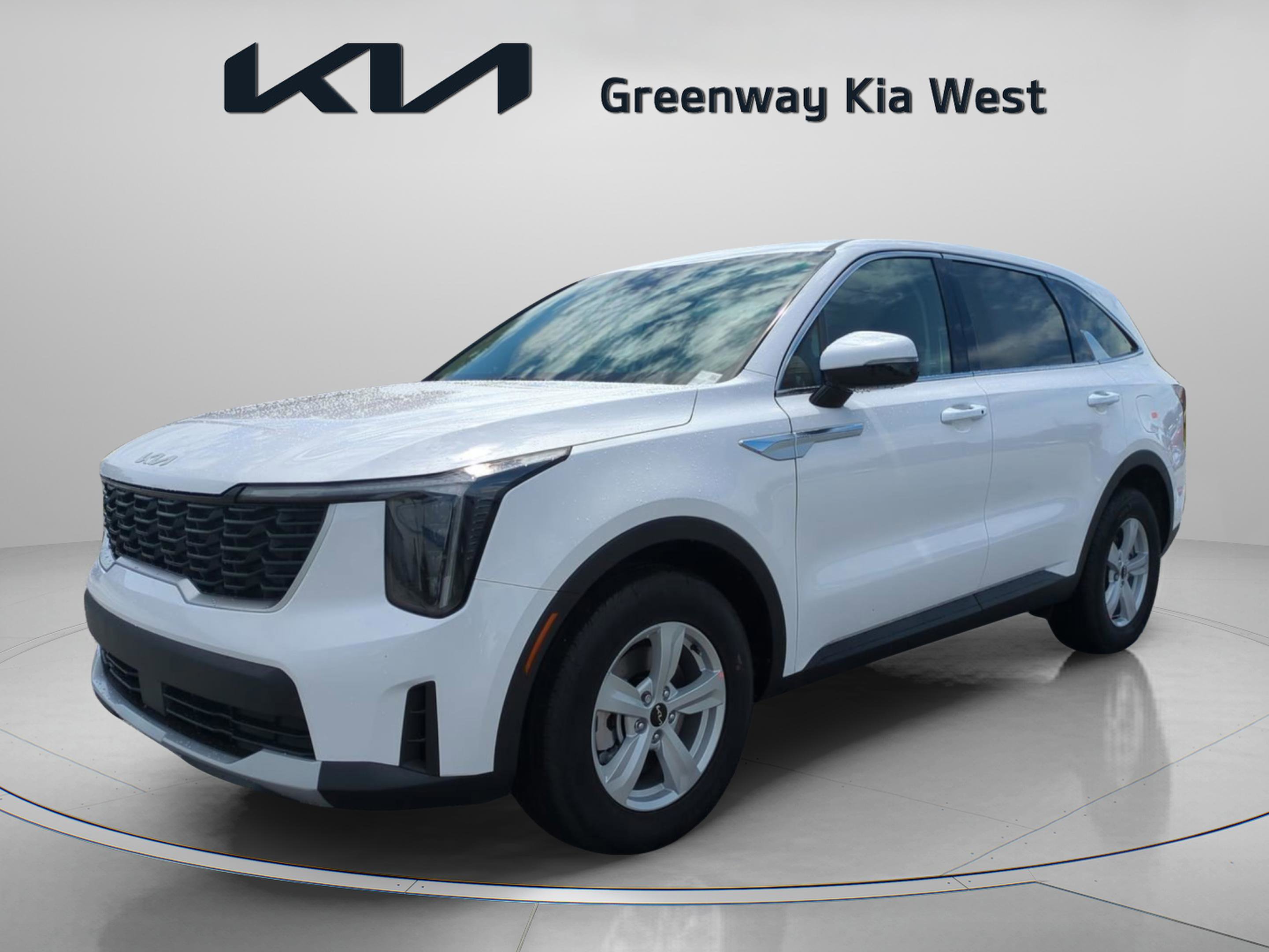 2026 Kia Sorento LX photo 3