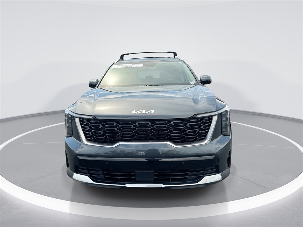 2025 Kia Sorento S photo 3