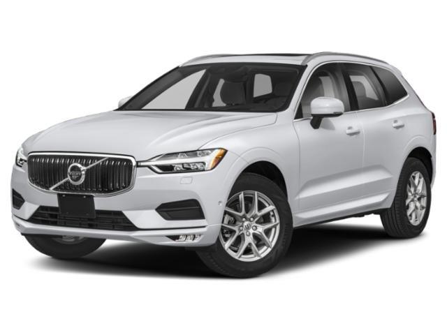 2018 Volvo XC60 Momentum's photo
